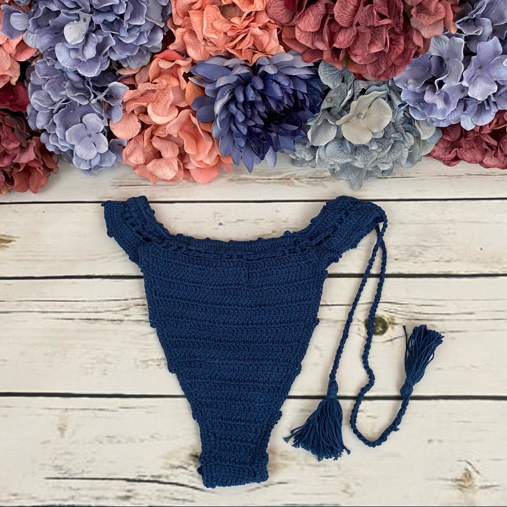 Boho Handmade Blue Shell Crochet Bikini with Beads - Picture 14 of 16